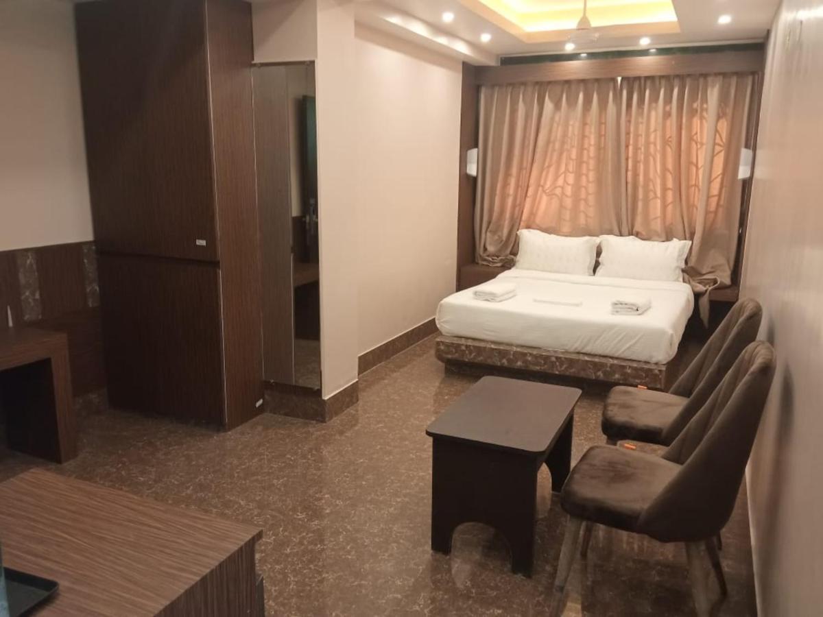 Hotel Subhashree גנגטוק מראה חיצוני תמונה