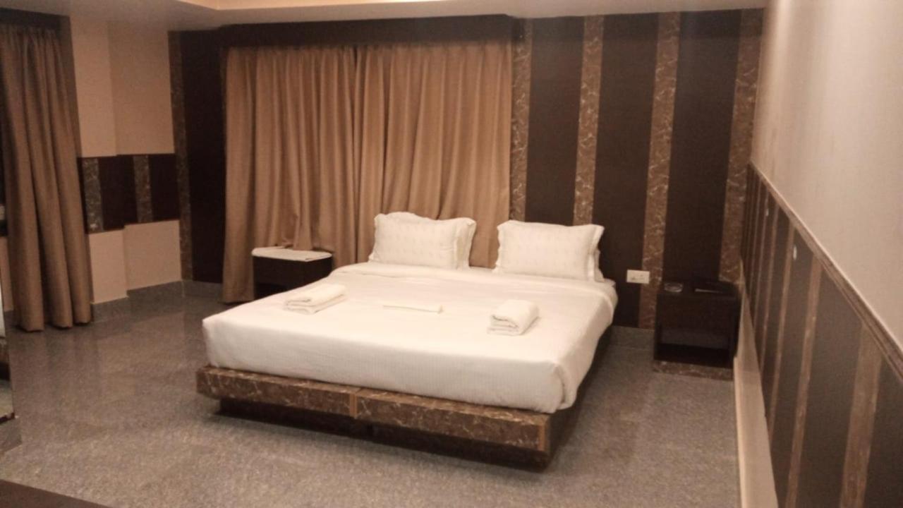 Hotel Subhashree גנגטוק מראה חיצוני תמונה
