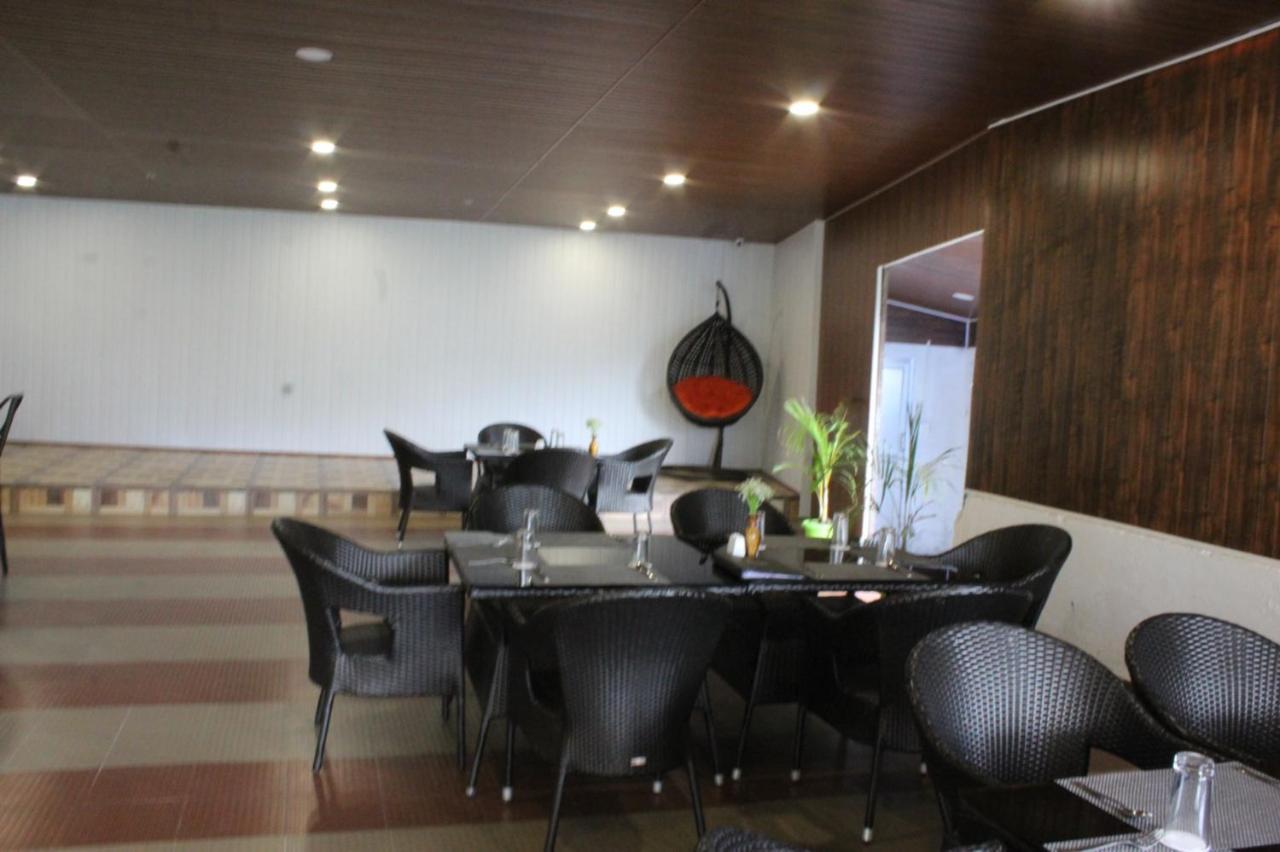 Hotel Subhashree גנגטוק מראה חיצוני תמונה