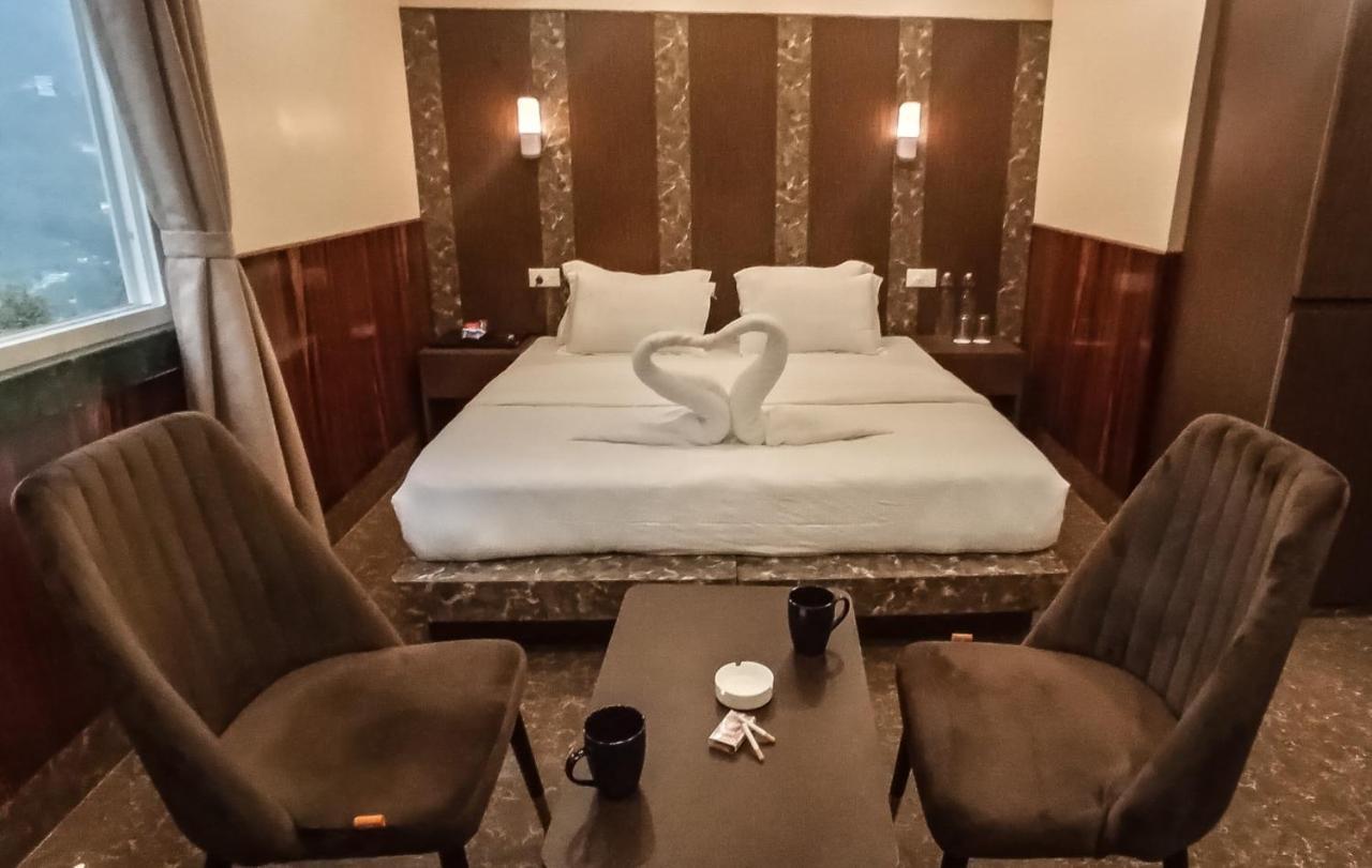 Hotel Subhashree גנגטוק מראה חיצוני תמונה